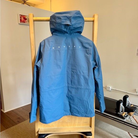 Montec- Doom Women's  Ski & Snow Jacket. Size M - Picture 4 of 8